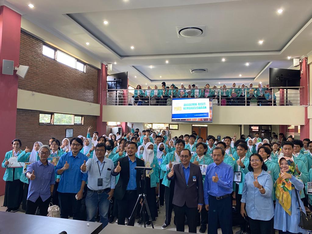 Sambut Mahasiswa Baru FSRD UNS Gelar Program Pengenalan Kehidupan ...