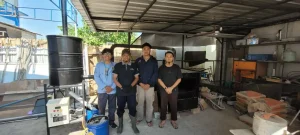 Tim PKM Teknik Elektro UNS Solo menghadirkan inovasi incinerator ramah lingkungan untuk pengelolaan sampah di Pondok Pesantren Hubbul Khoir, Kabupaten Sukoharjo. (Istimewa)
